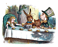 Аудіокнига Alice In Wonderland Chapter 7